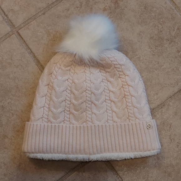 Accessories | Show Me The Sherpa Beanie 